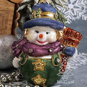 Скляна ялинкова іграшка Сніговик з мітлою Irena