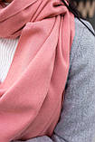 Палантин однотонний кашеміровий жіночий із бахромою якісний гарний рожевого кольору, фото 4