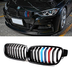 Решітка ноздрі радіатора BMW (БМВ) 3 series (F30, F31) 2012-2019 Чорний глянець M-color