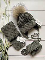Детская теплая зимняя шапка и шарф варежки ручной работы с натуральным меховым помпоном для мальчика и девочки