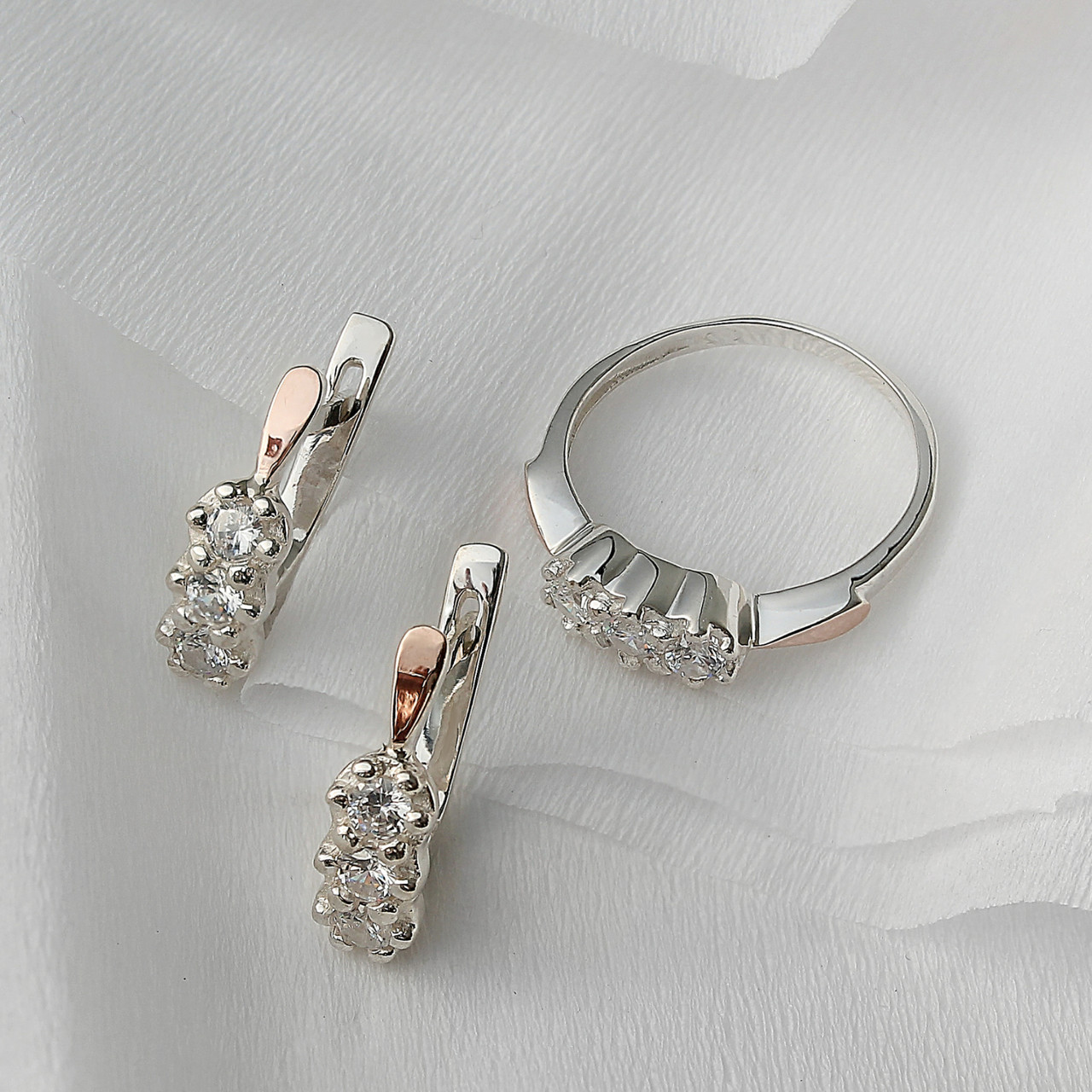 Срібна каблучка та сережки з золотими вставками Тріо, фото 1