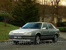 Лобове скло на RENAULT 25