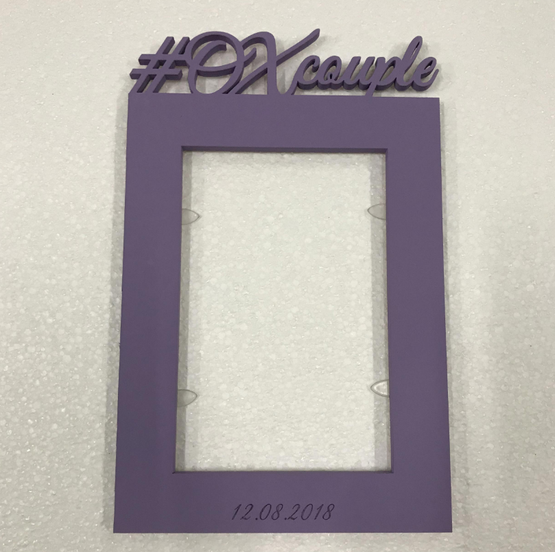 Рамка для фотографій з індивідуальним написом з дерева Manific Decor
