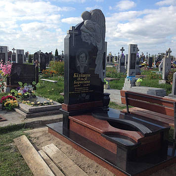 Пам'ятник із ангелом крила габро лізник 1200*2000