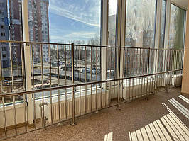 Ограждение из нержавеющей стали для окон.  г. Сумы Дет сад ул. Интернационалистов 5 6