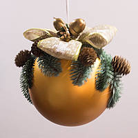 Новорічний декор, велика золота куля (з нефарбованими шишками)