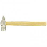 Молоток слюсарний, 800 г, круглий бойок, дерев'яна рукоятка 10243