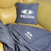 Плед с подушкой в авто с логотипом Lada Priora / Лада Приора