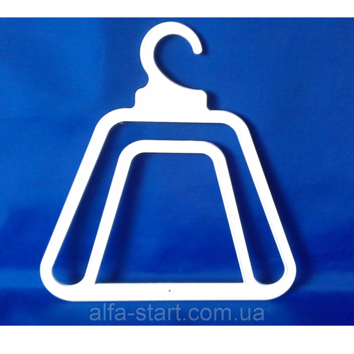 Біла пластикова вішалка для шапки та шарфа