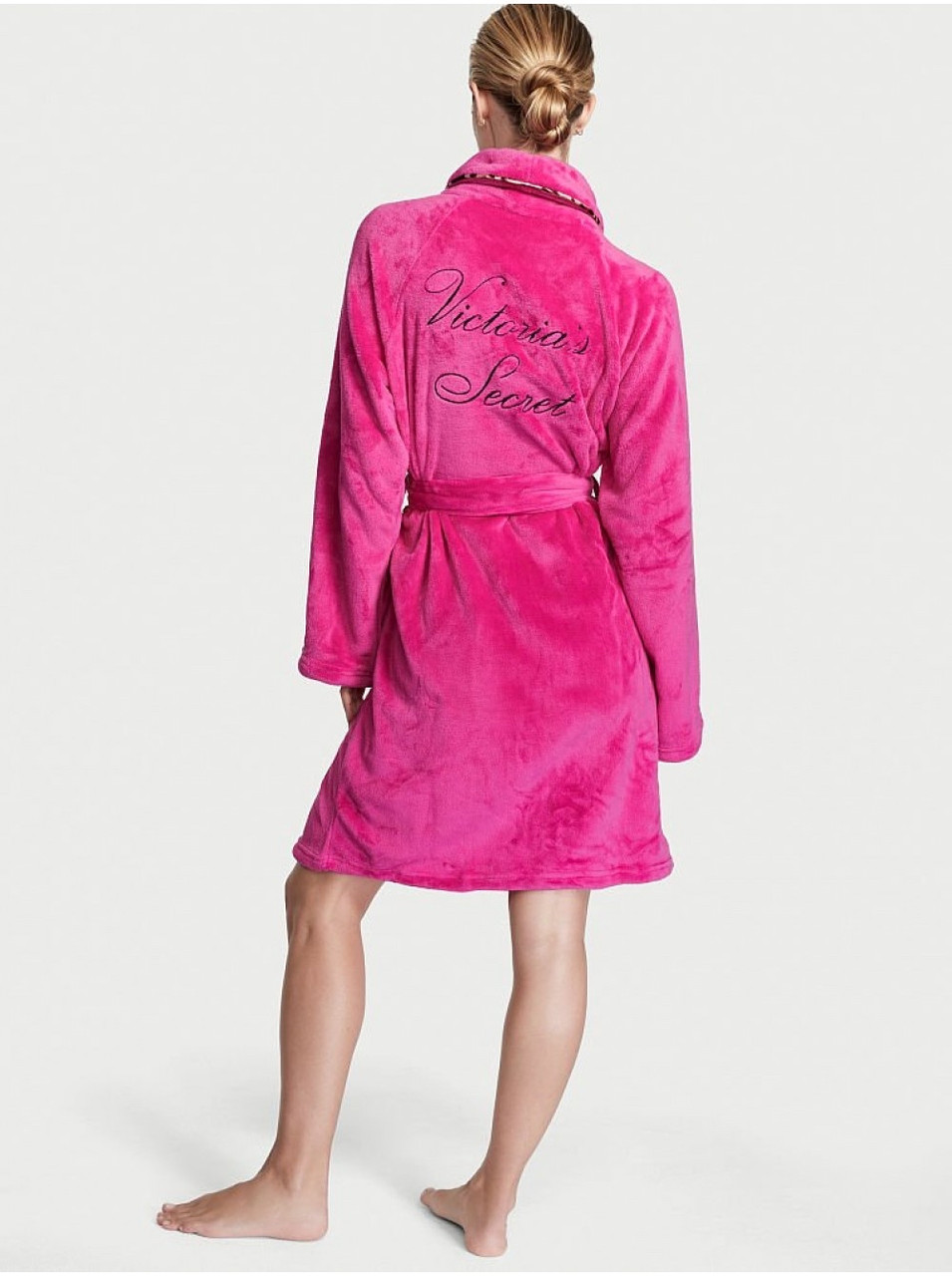 Плюшевий халат Short Cozy Robe Pink від Victoria's Secret XS\S