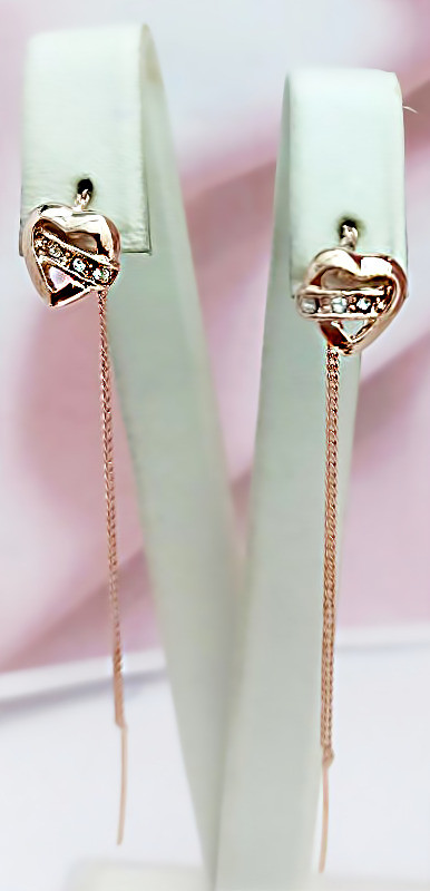 Сери протяжки бульут. Висота сережки 9.0 см ширина 4 мм.