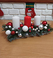 Новорічна різдвяна композиція зі свічками на стіл.