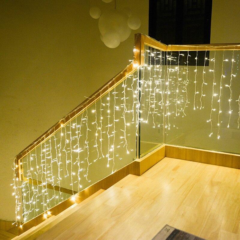 Гірлянда Led Бахрома Кімнатна 3х0.7м 144 л Теплий білий