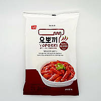 Корейські токпоккі класичні (гострі), Yopokki, 240 г