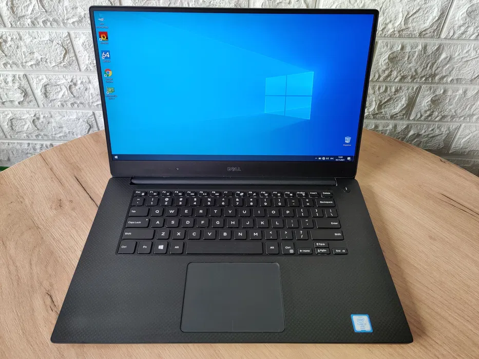 Ноутбук Dell Precision 5510/15.6"IPS/i7 6820HQ/8Gb/SSD512Gb/Qadro M1000M-2Gb