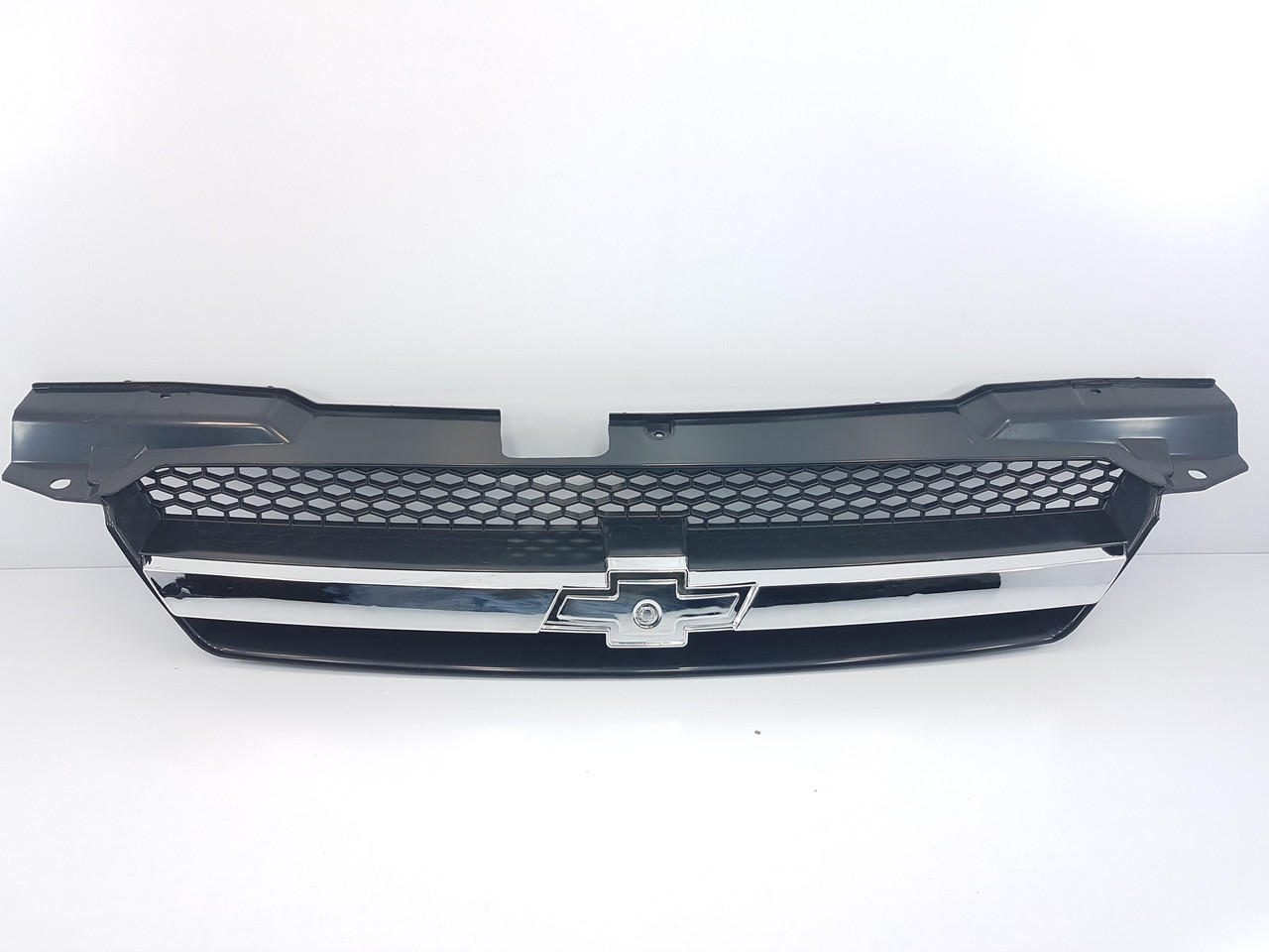 Решітка радіатора Авео 2 grog Корея, фото 1