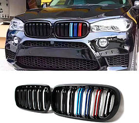 Решітка ноздрі BMW (БМВ) X5 X6 series F15 F16 (2013-2018) Глянец 2 ребра M-color (51712334708)