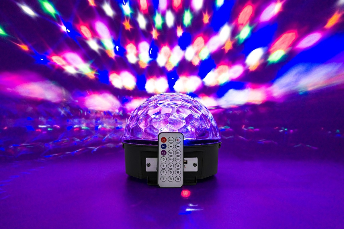 Светодиодный световой прибор диско шар FREE COLOR BALL63 USB mp3 - фото 1 - id-p1003601028