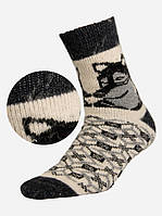 Вовняні шкарпетки високі чоловічі м'які теплі на зиму натуральні Лео Орнамент Вовк бежевого кольору