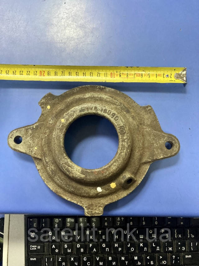 Кришка корпусу підшипника головного контр приводу Нива СК-5, Єнісей, 44Б-10090, фото 1