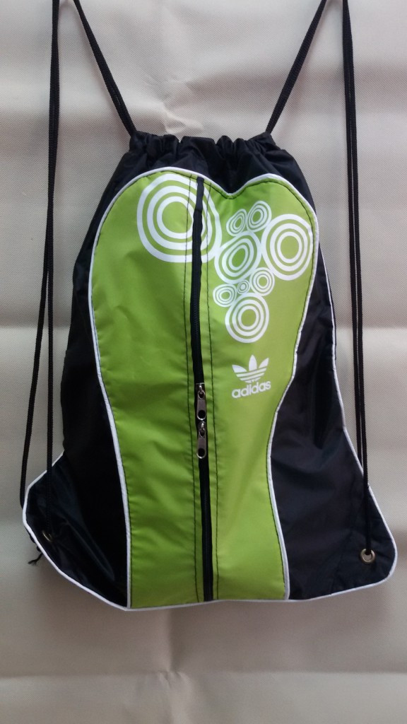 Спортивний рюкзак-мішок з міцної непромокальної тканини