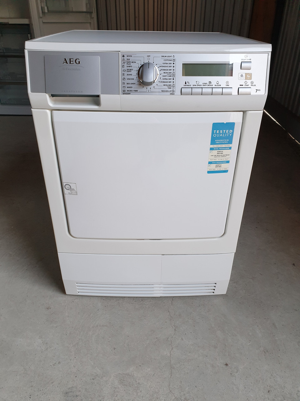 Сушка для белья AEG Lavatherm 7 KG / T59850 - фото 1 - id-p1520511550