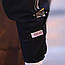 Чоловічі спортивні штани з наклейками (чорні) sKor22 молодіжні стильні дуже красиві штани, фото 3