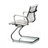 Офісне крісло для відвідувачів Solano Special4You білий кожзам на хром опорі полозах, фото 4