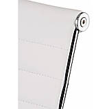 Офісне крісло для відвідувачів Solano Special4You білий кожзам на хром опорі полозах, фото 6