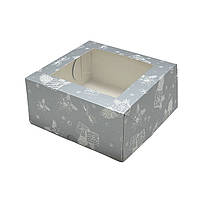 Коробка на четыре капкейка со вставкой 16,5*16,5*8 в новогоднем дизайне Серебро с глянцевой ламинацией