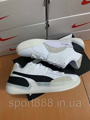 Puma clyde clearance white and black