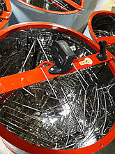 Медогонка 4-х Рамкову. Нержавіюча,Поворотна. Касети, Ротор н/ж, Кран н/ж.