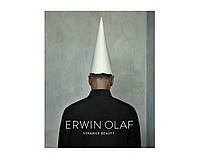 Книга для фотографов Erwin Olaf: Strange Beauty Фотоальбомы известных фотографов фотографии Эрвина Олафа