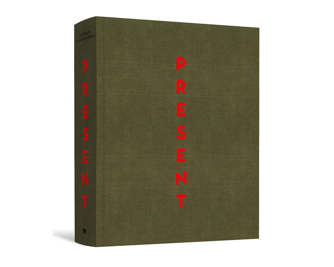 Книга Stephan Vanfleteren: Present