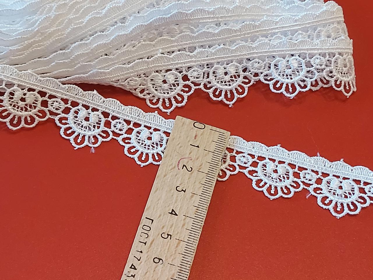 Мереживо макраме на метраж вузьке біле 20 мм