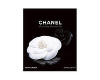 Книга о моде и стиле Chanel: Collections and Creations. Daniele Bott лучшие книги о дизайнерах и модных домах