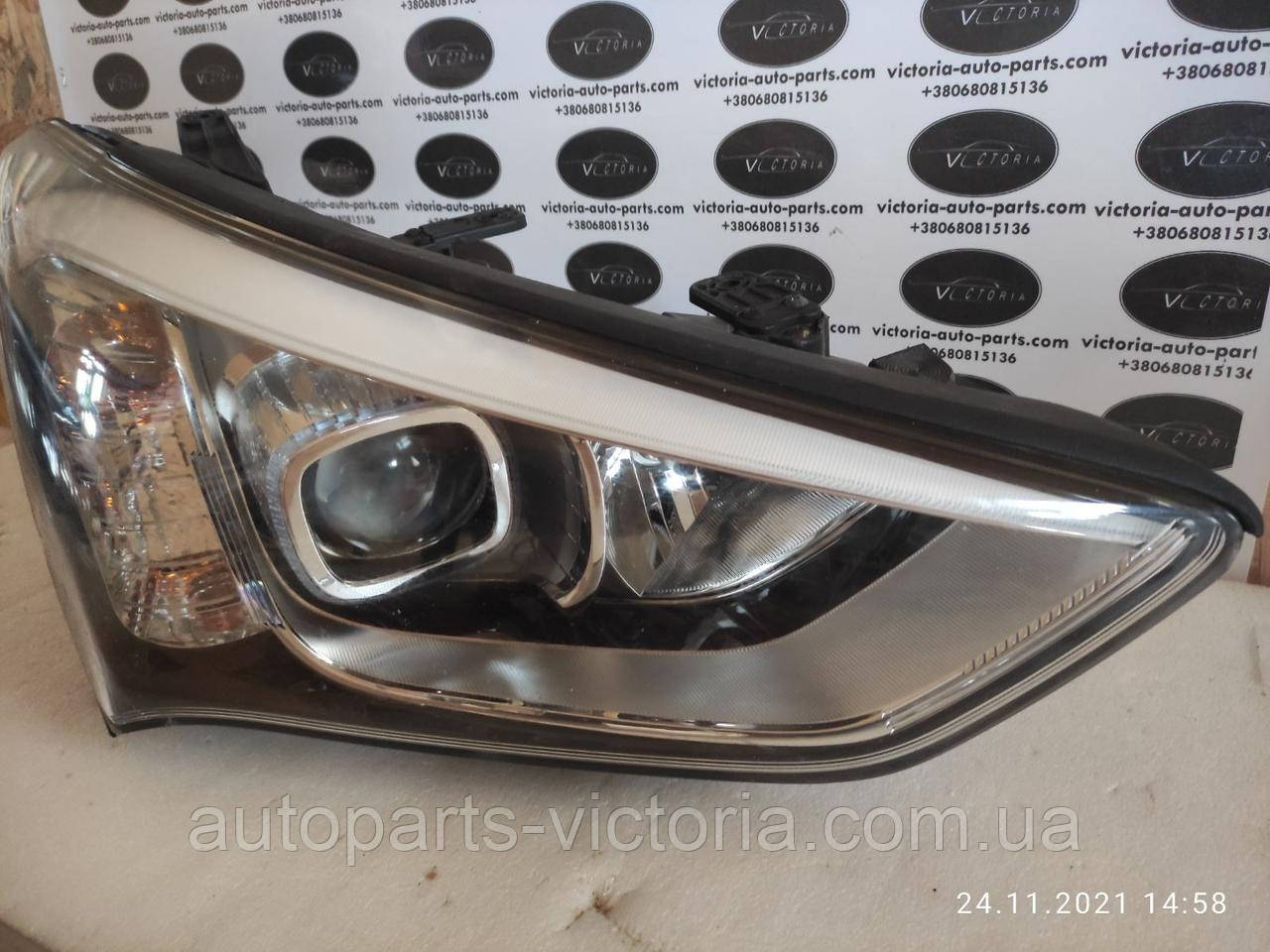 Фара права 921024Z010 Hyundai Santa Fe 2013-15 США БУ, фото 1