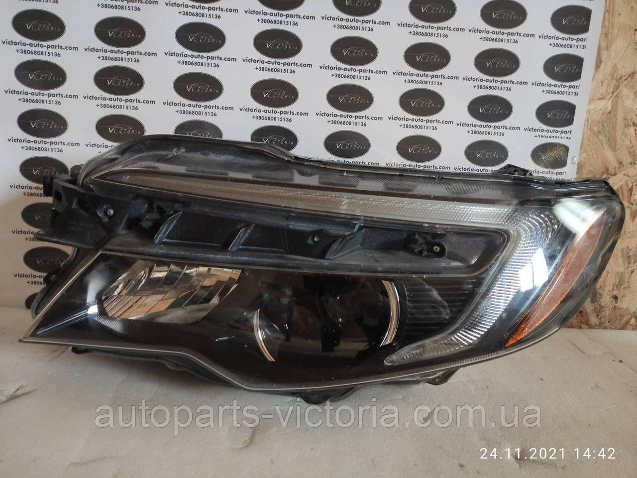 Фара Honda Pilot 2015-2019 галоген ліва USA