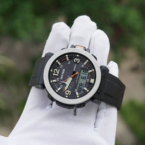 Pro trek 600 top