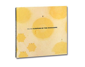 Книга "Sleeping by the Mississippi" Alec Soth (signed).