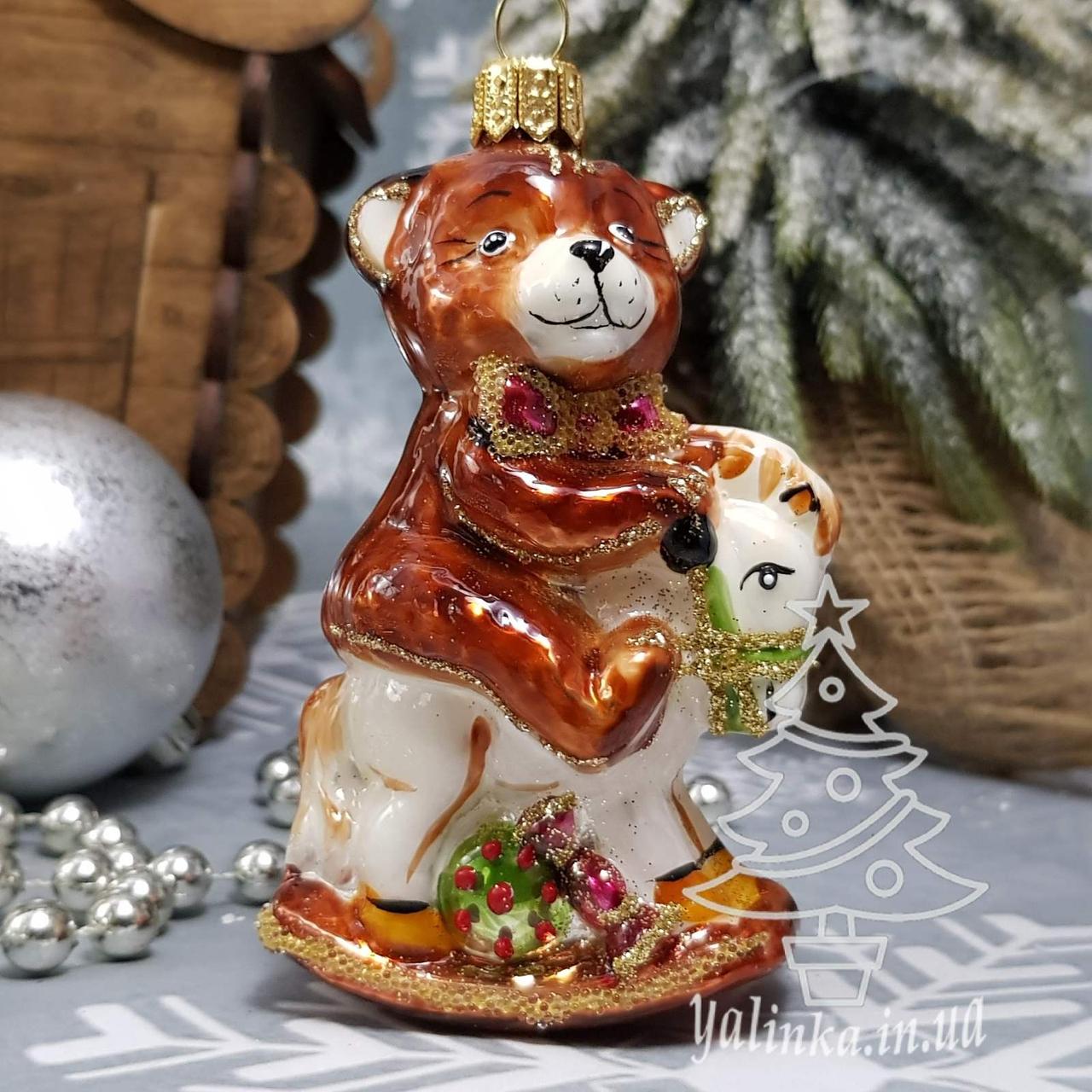 Скляна ялинкова іграшка Ведмедик на конячці Irena