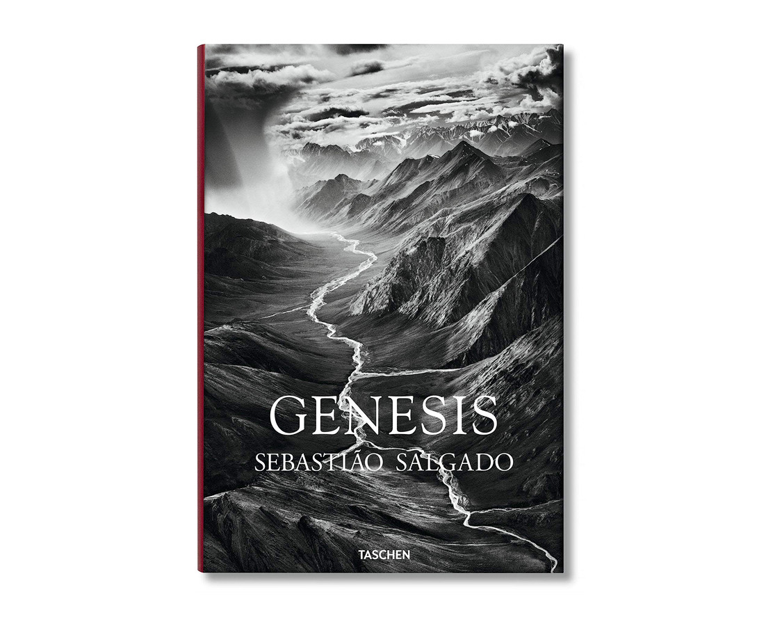 Подарункові книги для фотографів Sebastiao Salgado. Genesis альбоми відомих фотографів Себастьян Сальгадо, фото 1