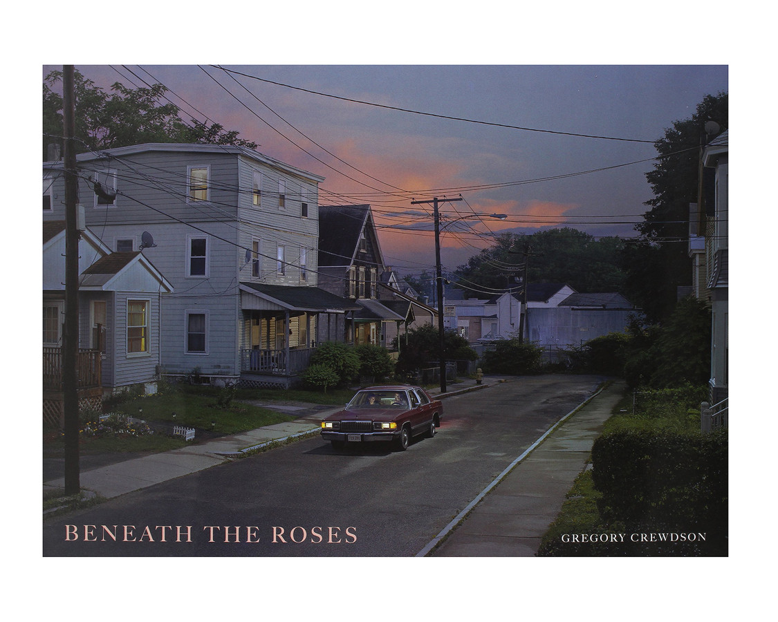 Книги про фотографів роботи Грегорі Крюдсона Gregory Crewdson "Beneath the Roses" книга про мистецтво фотографії, фото 1