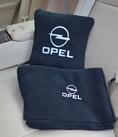 Плед с подушкой в авто с логотипом Opel / Опель