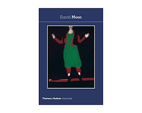 Книга Sarah Moon: Photofile.