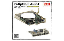 Pz.Kpfw.III Ausf.J. Збірна модель (з інтер'єром) німецького танка у масштабі 1/35. RFM RM-5072, фото 5
