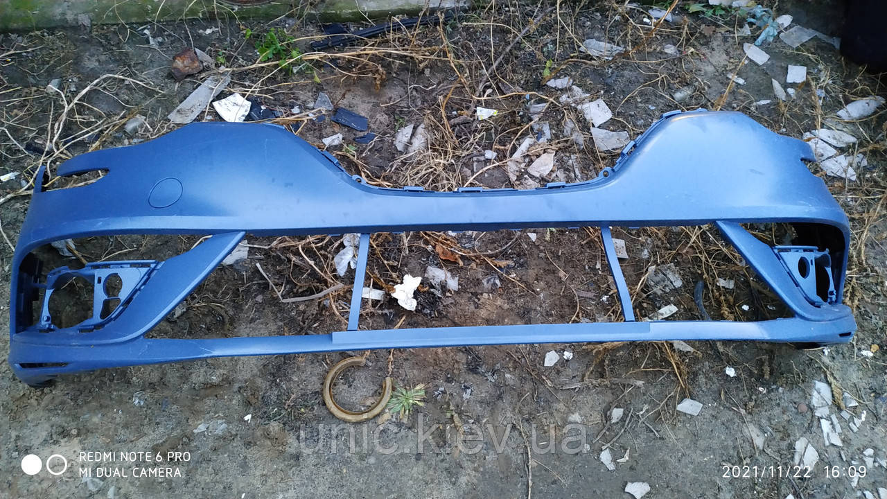 Бампер передній Рено Меган 4 новий (620225862R)