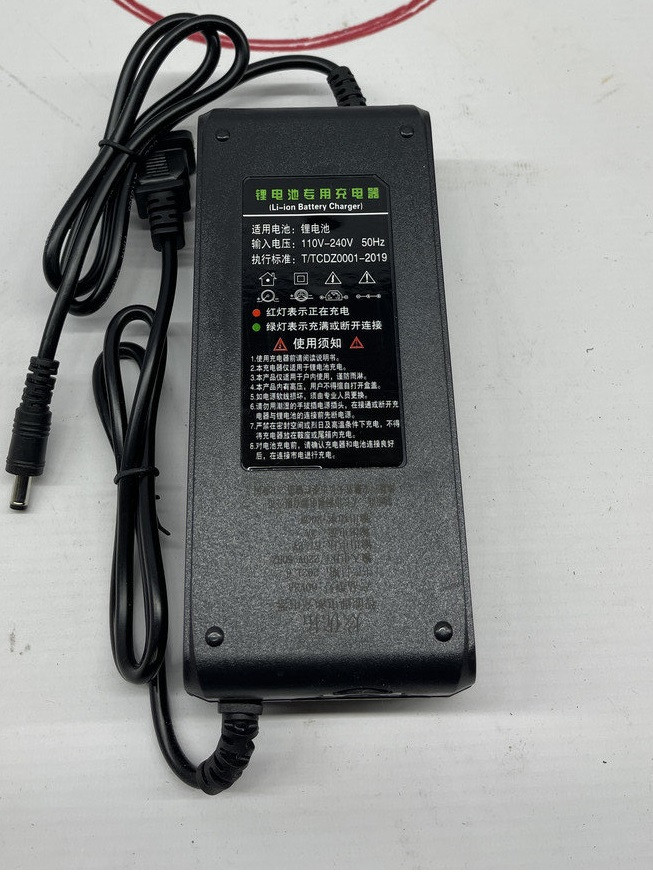 Зарядний пристрій 60v 3A