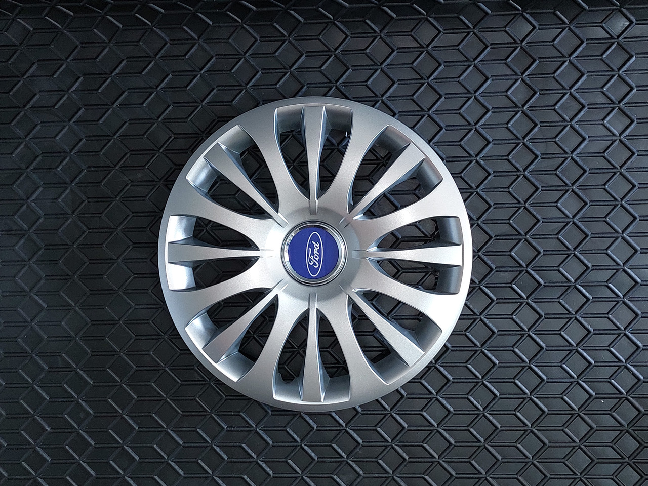 Ковпаки на колеса r15 на Ford / Форд SKS 329, фото 1