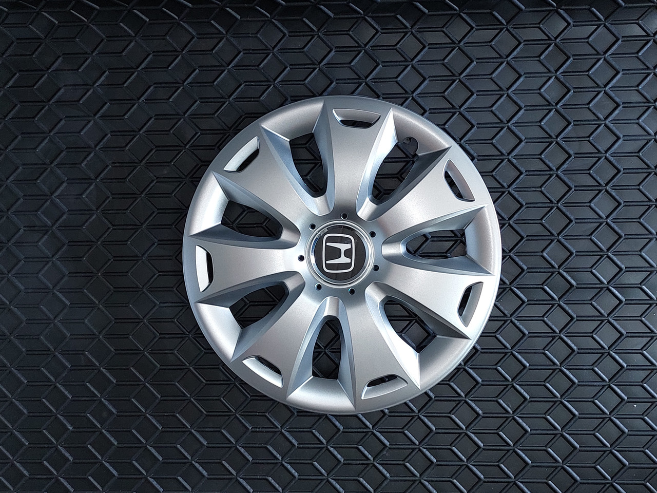 Ковпаки на колеса r15 на Honda / Хонда SKS 335, фото 1